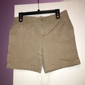 Caki shorts